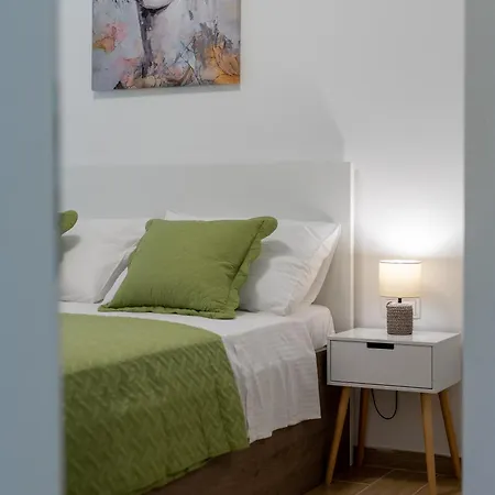 Antica No.3 * Trogir