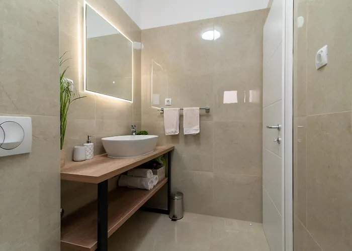 Antica No.3 公寓 *