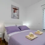 Apartment Antica No.3 *